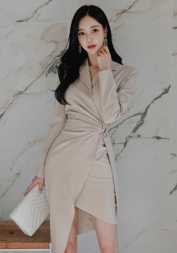 Eretta Sleeved Dress