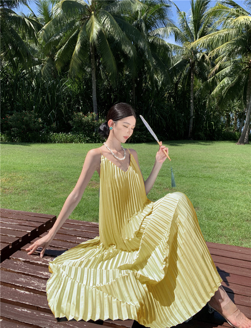 Deria Pleated Dress