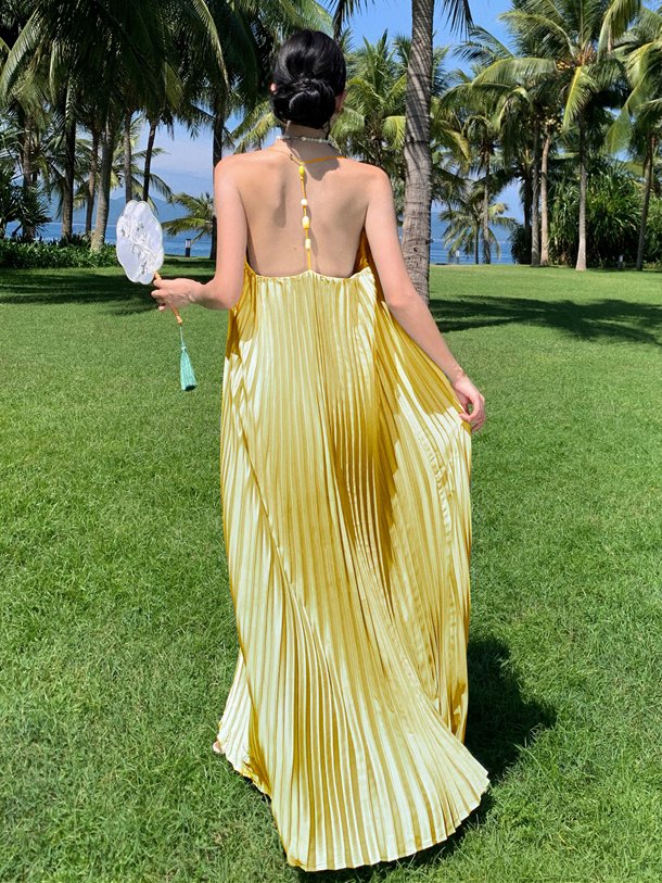 Deria Pleated Dress
