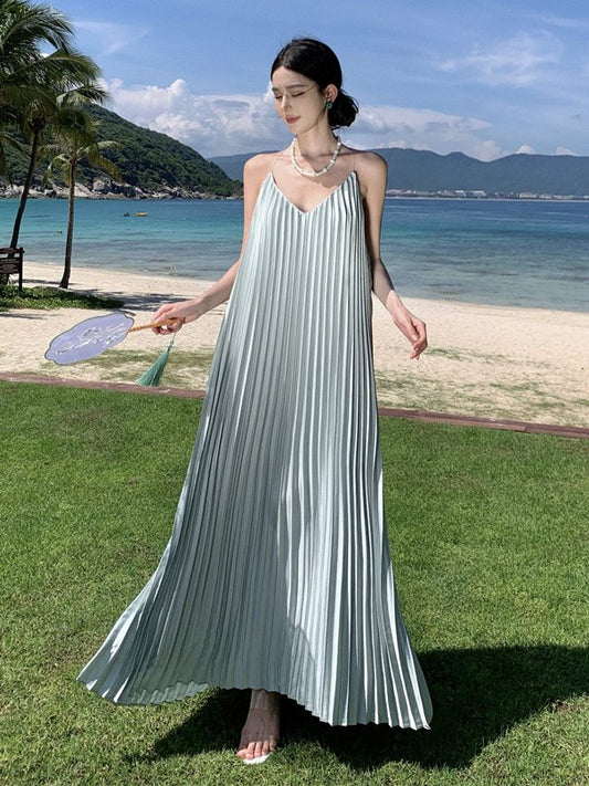 Deria Pleated Dress