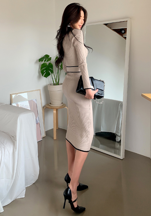 Nervia Knit Dress