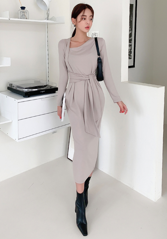 Aventta Dress