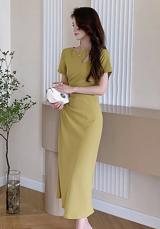 Leah Sleeved Dress