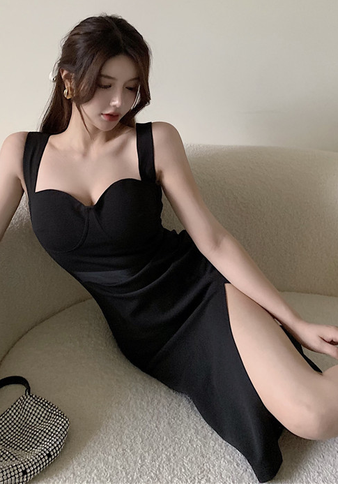 Eretta Black Dress
