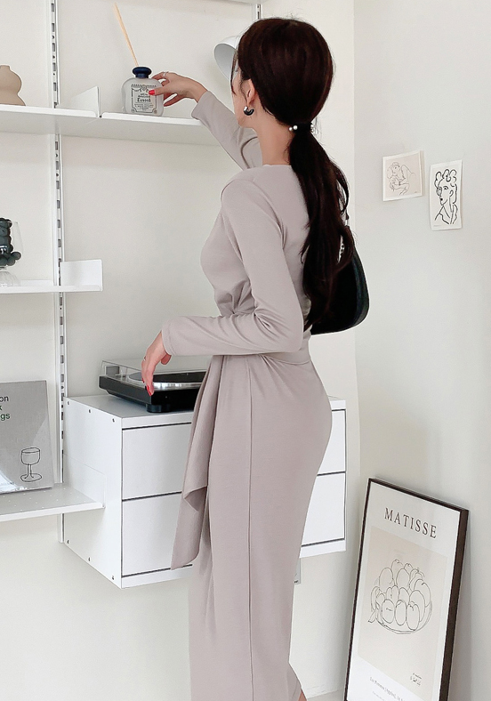 Aventta Dress