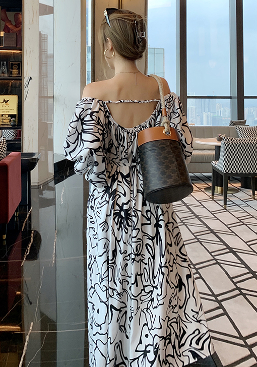 Lorone Offshoulder Dress