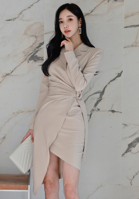 Eretta Sleeved Dress