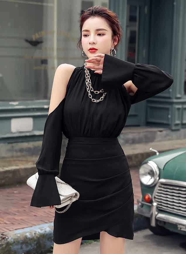 Jerissa Black Dress