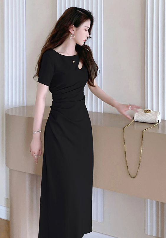 Leah Sleeved Dress