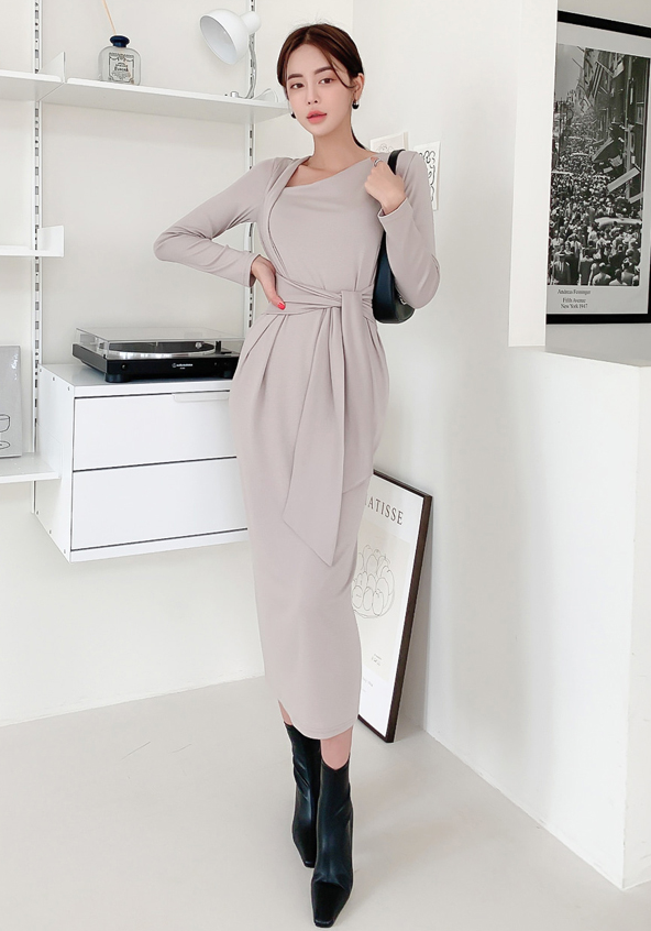 Aventta Dress