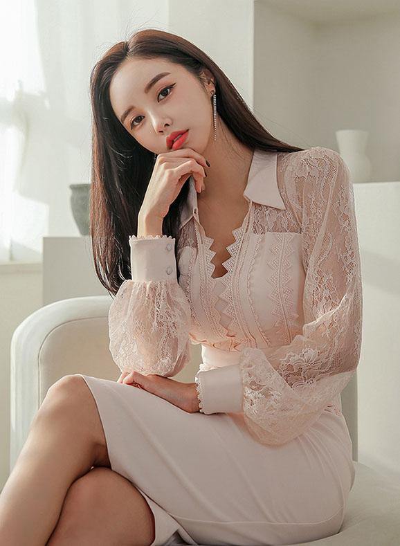 Merin Sleeved Dress - One Chic Store
