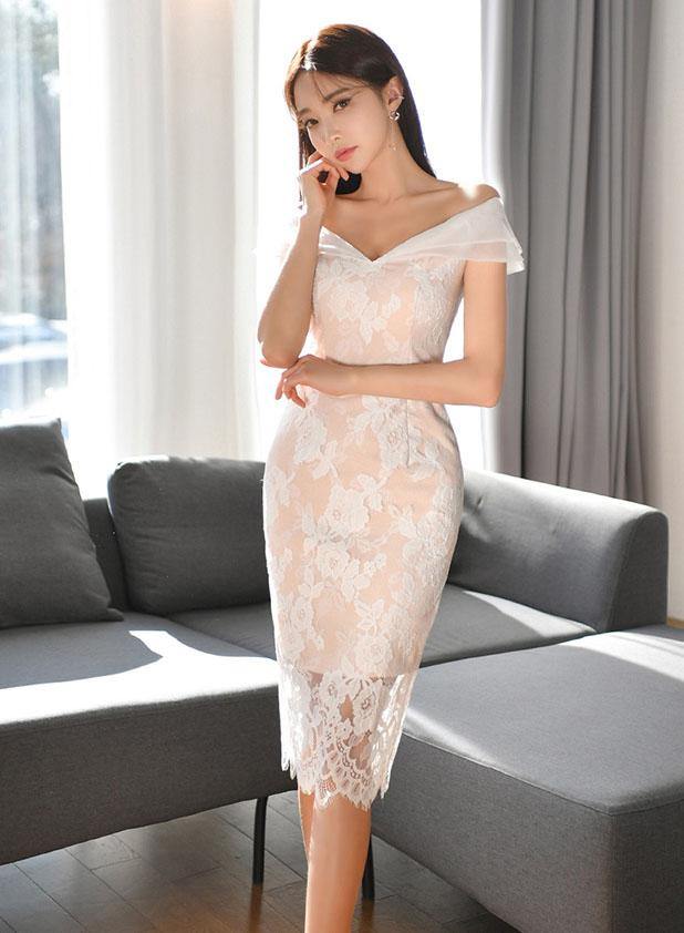 Devin Lace Dress - One Chic Store